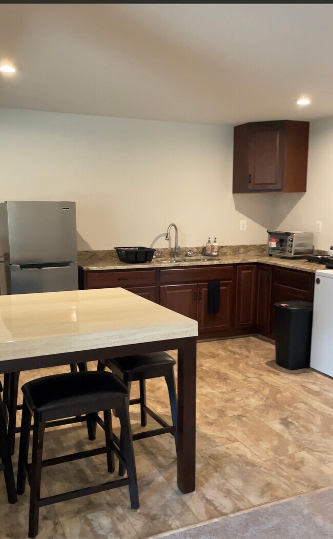 Building Photo - 5022 Birch Leaf Cir