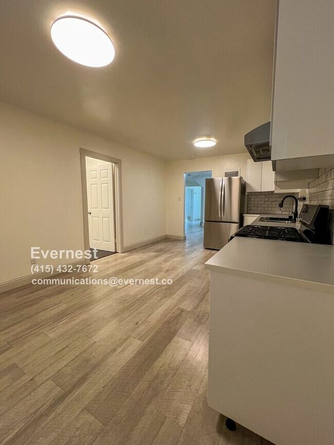 Foto del edificio - 884 29th St