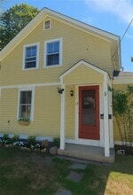 Building Photo - 47 Church Ln