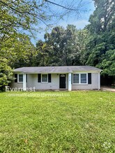 Building Photo - 715 Milan Rd E