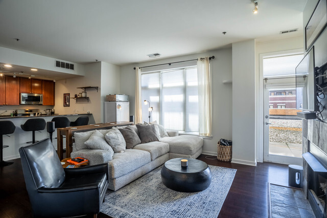 Foto principal - 600 W Drummond Pl