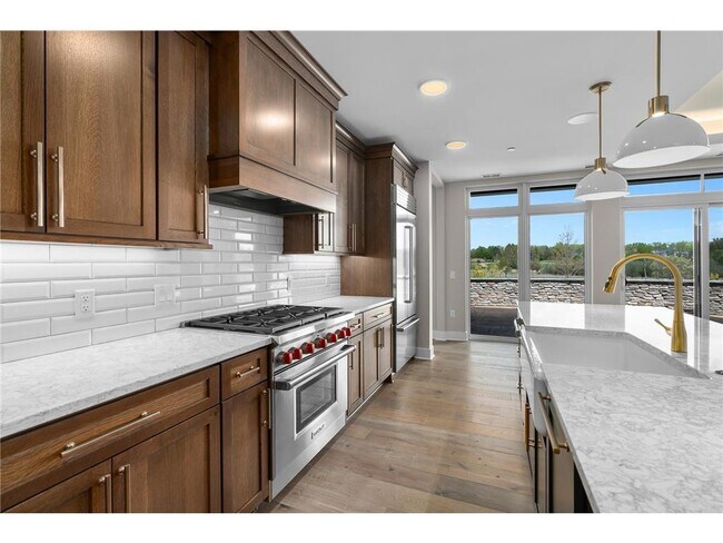 Foto del edificio - 1 Hill Farm Rd