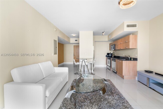 Foto del edificio - 350 S Miami Ave