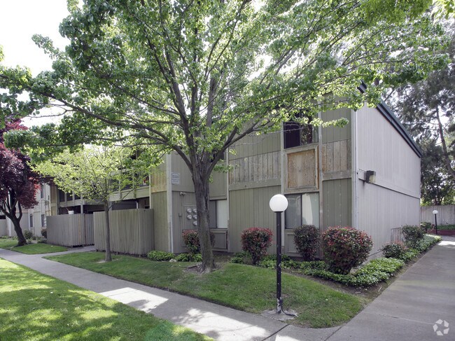 Pine Manor Apartments Apartments Sacramento Ca Apartments Com