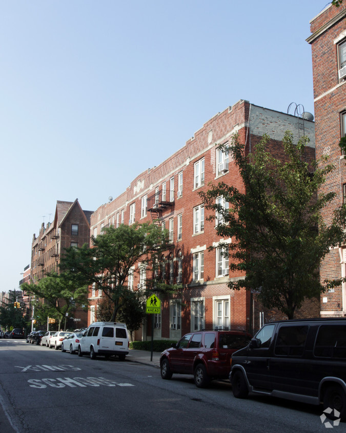 424 Albany Ave, Brooklyn, NY 11213 - Apartments in Brooklyn, NY ...