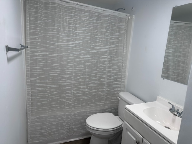 Photo - 1220 S Roxboro St Apartment
