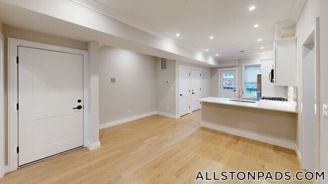 Foto del edificio - 161 Allston St