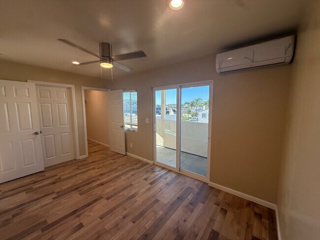 Building Photo - 4860 Palm Ave