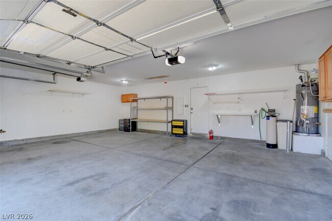 Foto del edificio - 3719 Maple Creek Ave