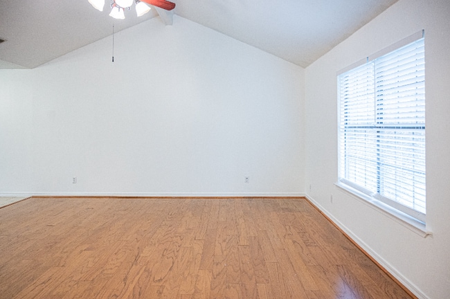 Building Photo - 9151 McFarland Ct