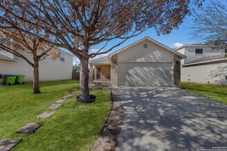 Building Photo - 8103 Brushy Mdw