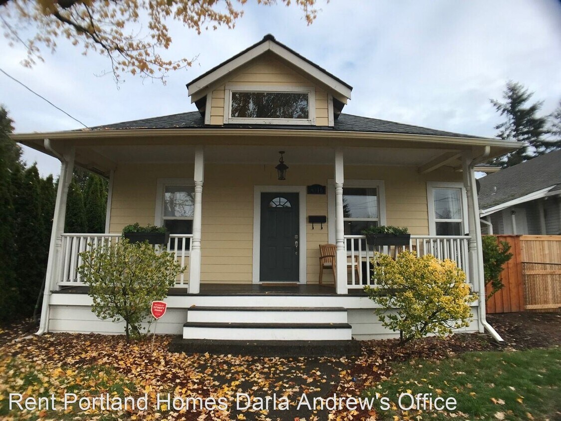 Primary Photo - 2 br, 1 bath House - 4116 SE 66th Avenue