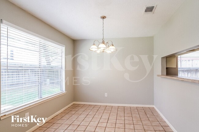 Building Photo - 22514 Parsonsgate Dr