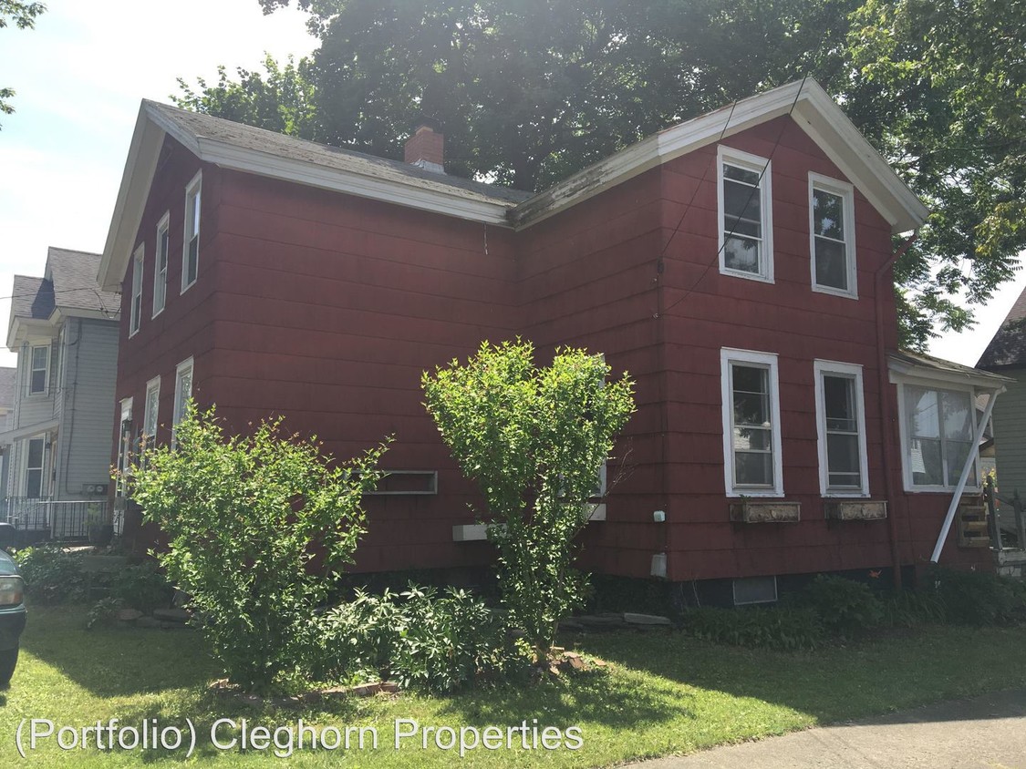 Primary Photo - 3 br, 2 bath House - 415 Bear Street
