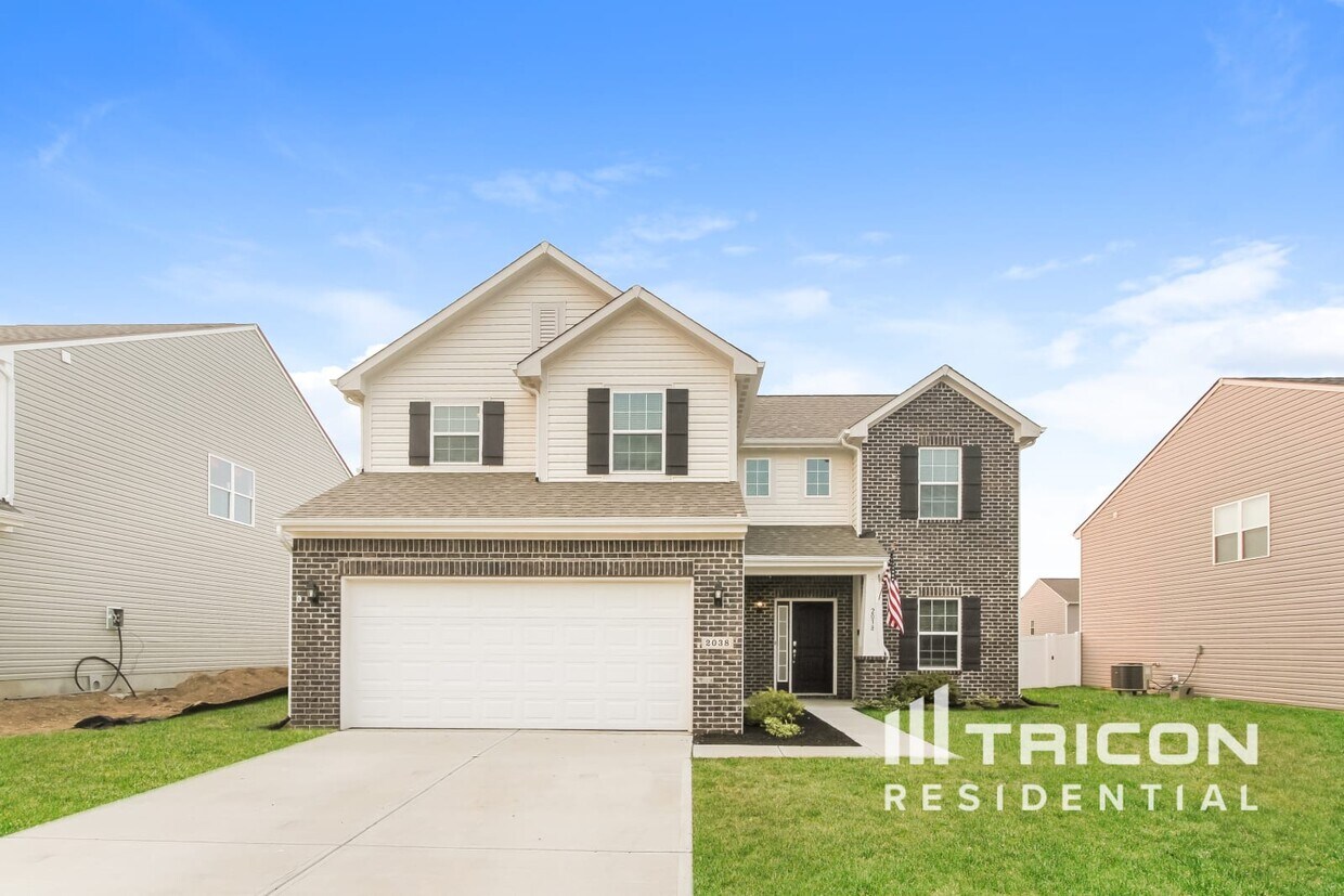 Foto principal - 2038 Abbey Lane Columbus IN