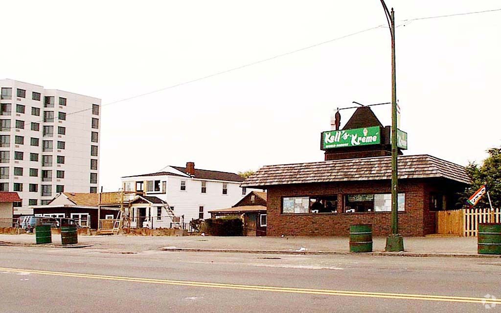 Primary Photo - 432 Revere Beach Blvd