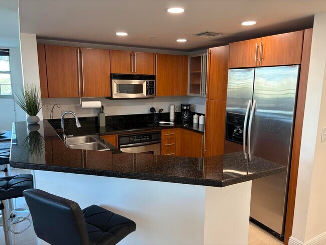 Foto del edificio - 610 Clematis St