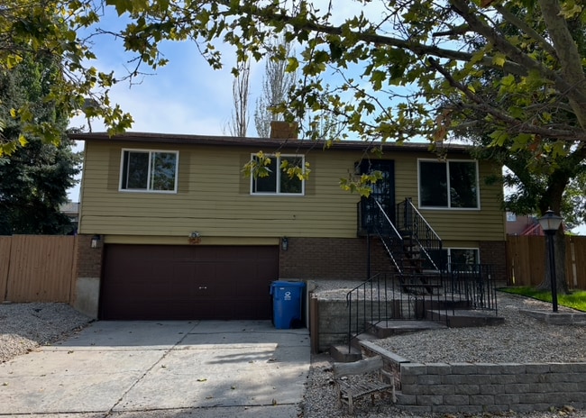 Building Photo - 3895 Brixton Rd