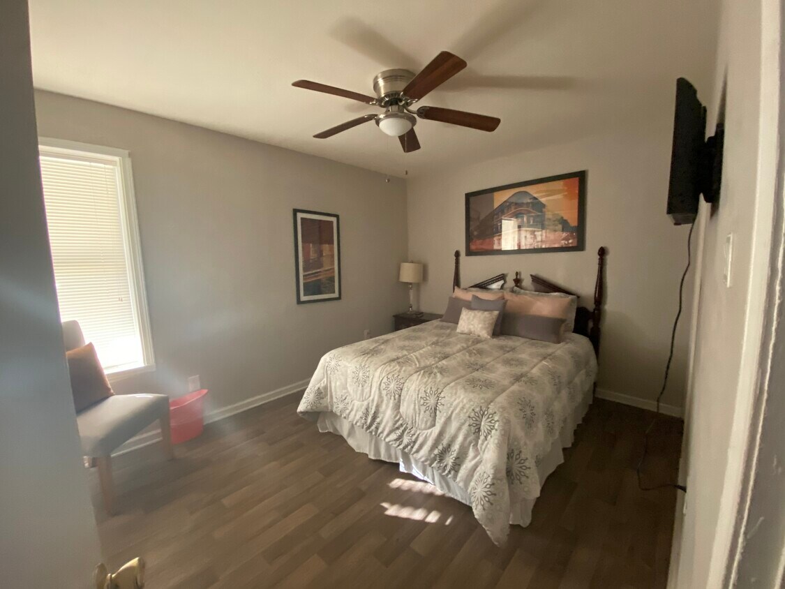 Primary Photo - 2851 Bacchus Dr