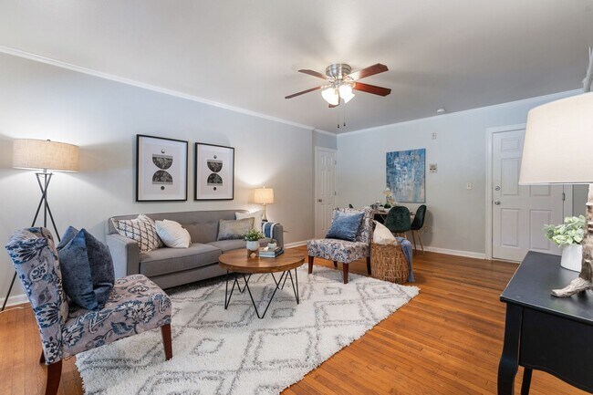 Foto del edificio - Bright 1 Bed condo in Kerns Neighborhood o...