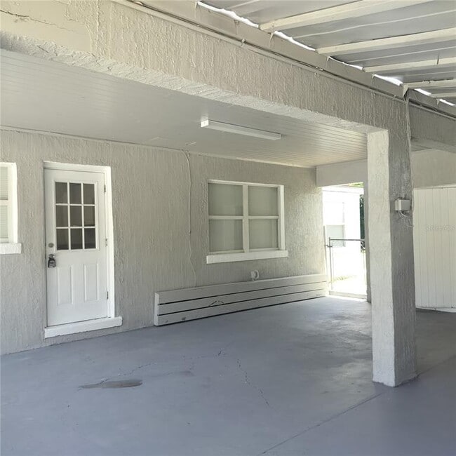Building Photo - 1515 32nd St NW
