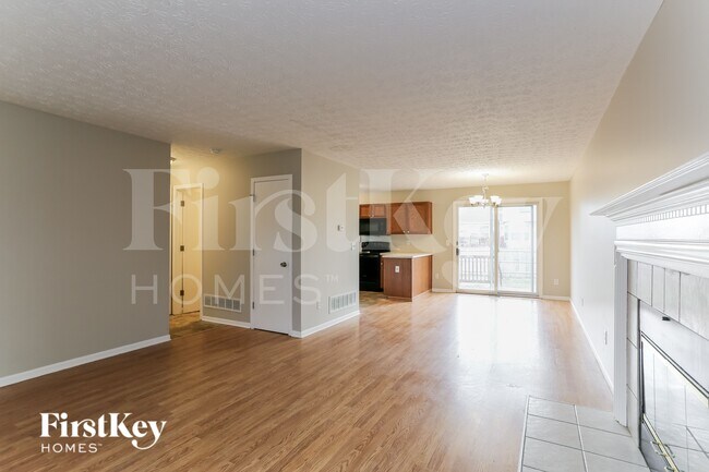 Foto del edificio - 5842 Rothrock Ct