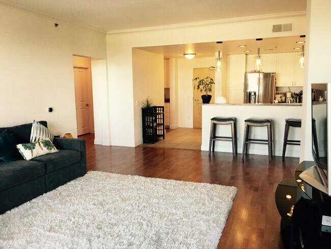 Foto del edificio - 20488 Stevens Creek Blvd