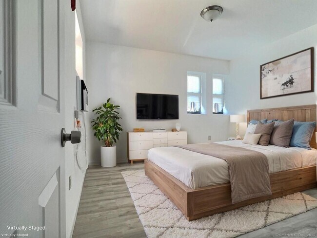 Foto del edificio - 677 Fairfield Ave