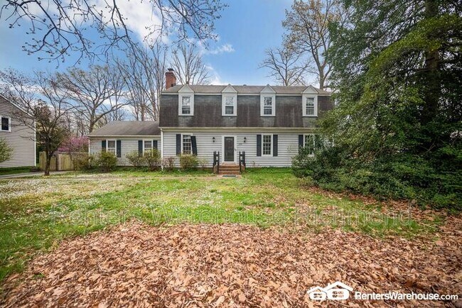 Building Photo - 1771 Robindale Rd