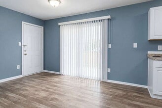 Building Photo - 324 Macedonia Rd SE