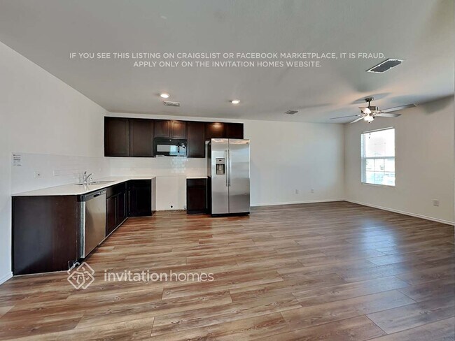 Foto del edificio - 121 Br Vlg Wy