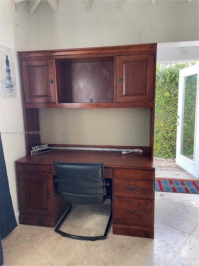 Building Photo - 1365 Marseille Dr