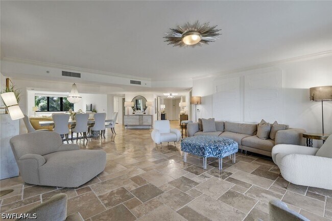 Foto del edificio - 6597 Nicholas Blvd