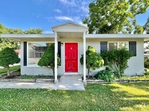 Building Photo - 370 E 200 N