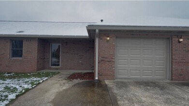 Building Photo - 3401 Legacy Run