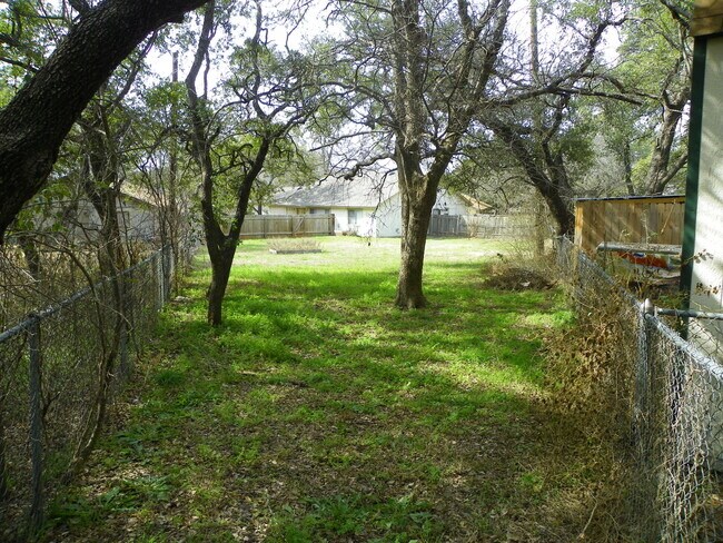 Foto del edificio - 4402 Limewood Ct