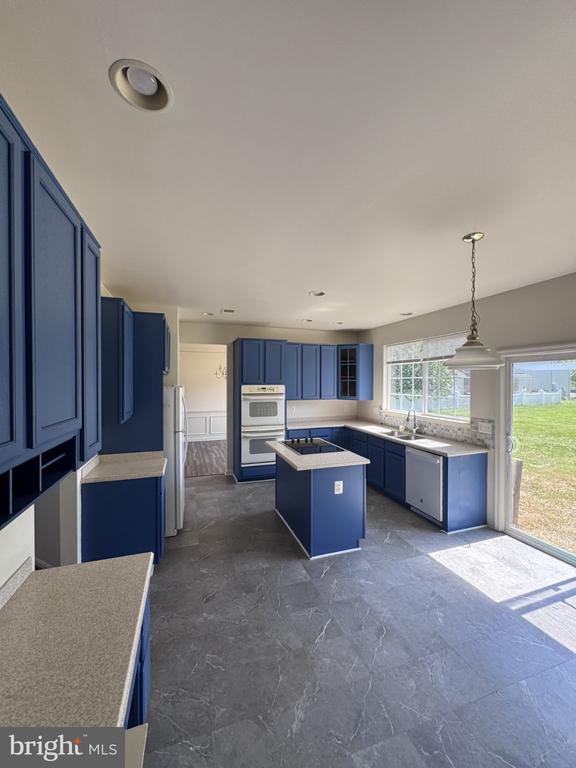 Building Photo - 408 Eagles Nest Way