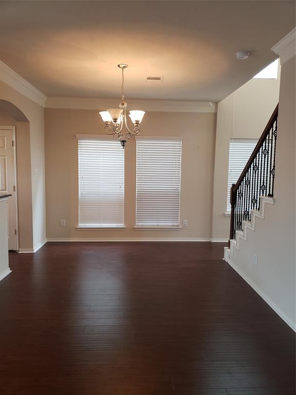 Building Photo - 6222 Skyline Dr