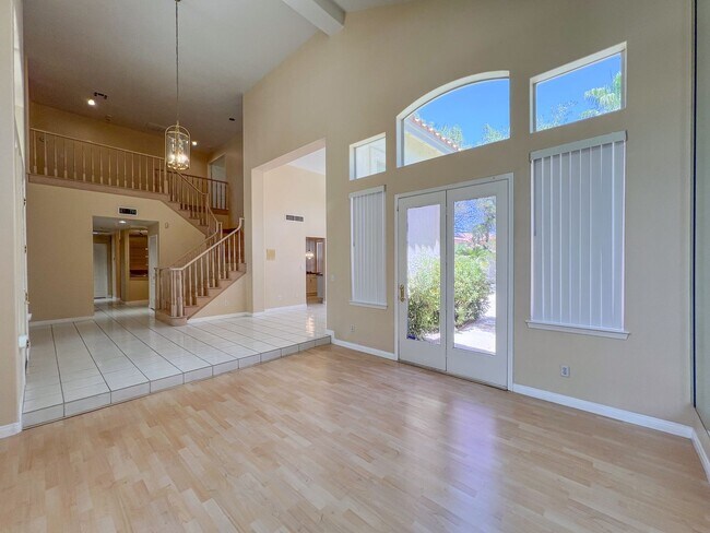 Foto del edificio - Pool Home in Gated Community