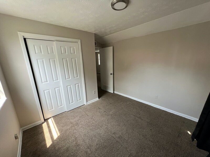 1547 St Unit 1547 St. 1, Jacksonville, FL 32209 Room