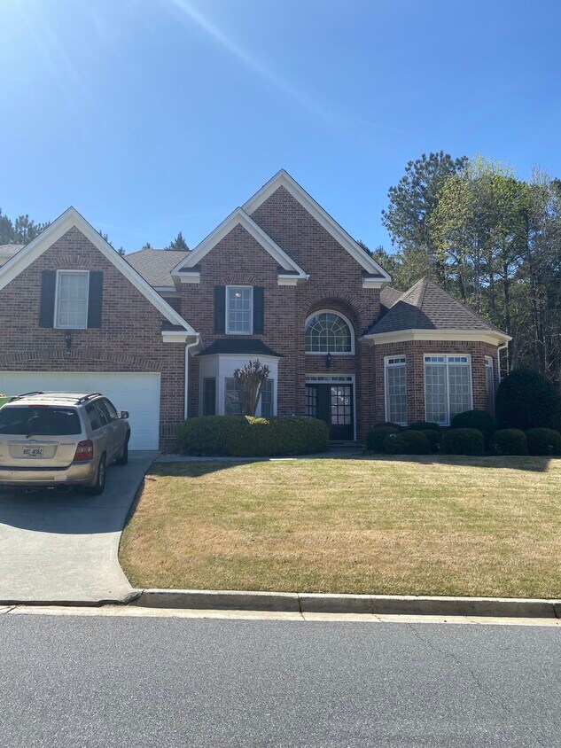 Front of the House - 11130 Donnington Dr