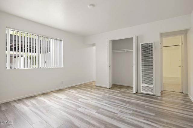 Foto del edificio - 1381 E Santa Clara St