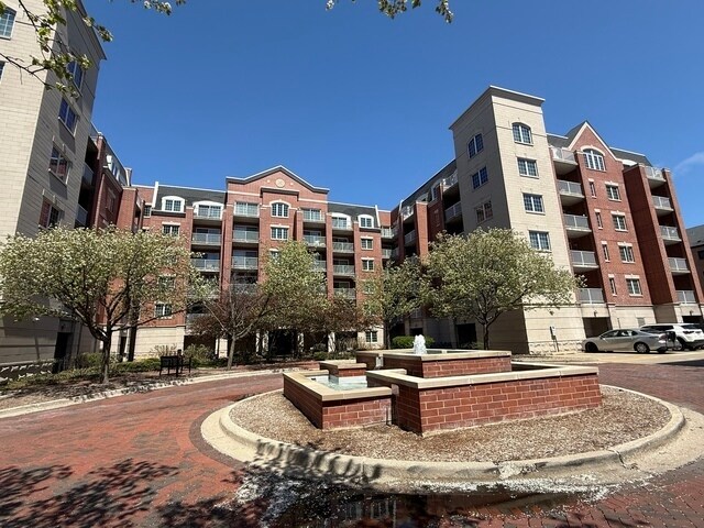 Foto principal - 4833 N Olcott Ave