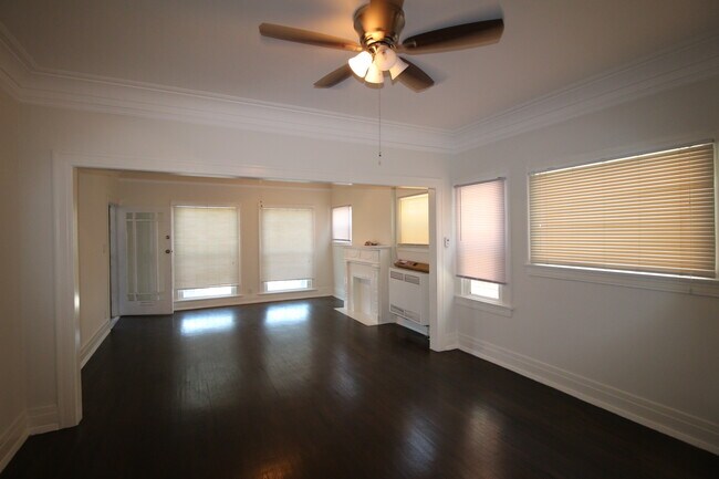 FRONT LIVING ROOM - 3836 S Figueroa St