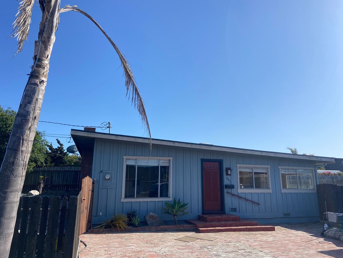 Primary Photo - Lovely Home In Los Osos CA! Close to the O...