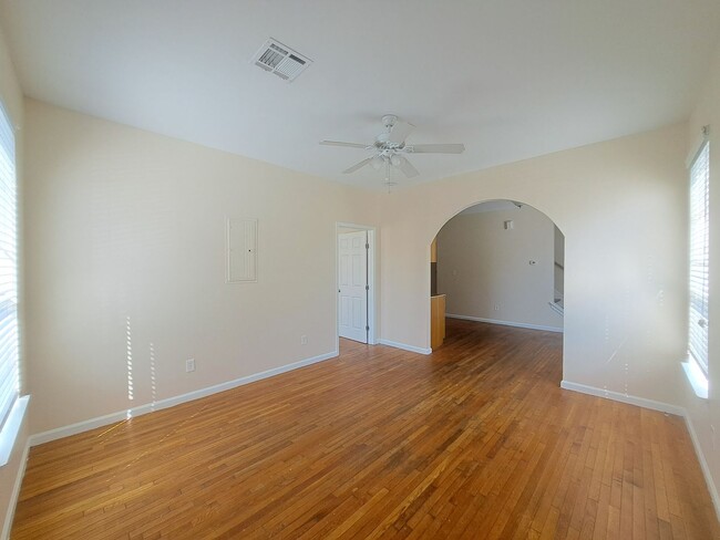 Foto del edificio - ***$500 Move-In Special***3BR/2BA SINGLE F...