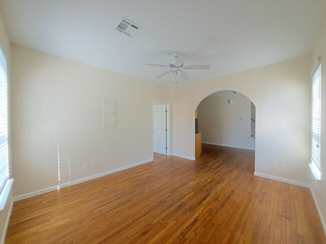 Photo - ***$500 Move-In Special***3BR/2BA SINGLE F... House