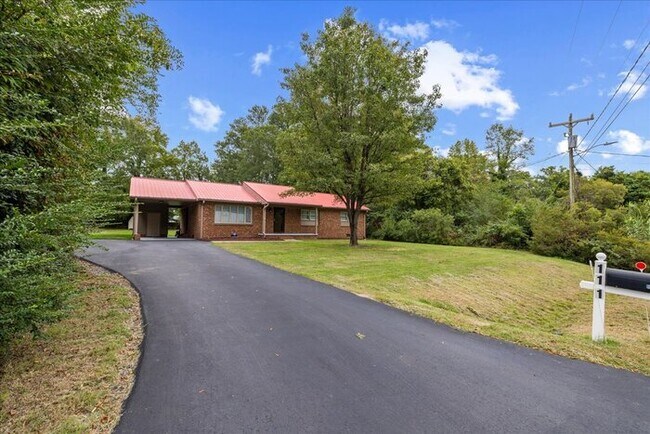 Foto del edificio - Ranch Style Home For Rent In Durham!