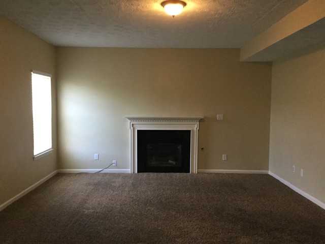 Foto del edificio - 5303 Rivers Edge Blvd