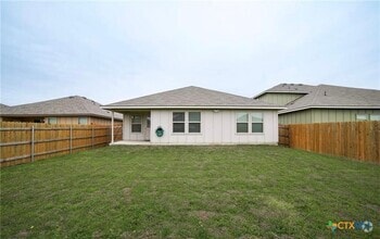 Building Photo - 9700 Falme Ln